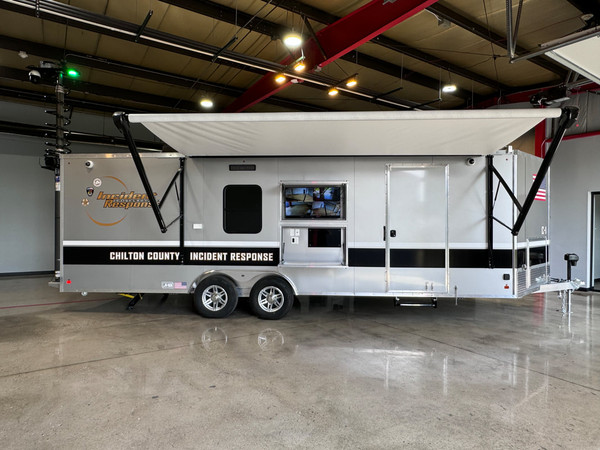 emergencycommandtraileramobilehubforrapidcrisisresponse.jpg