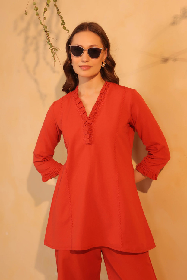 Work Hard, Sleep Well, Look Great: The Women's Wardrobe Guide Nobody Gave You