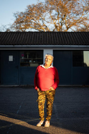 Pascale, mère célibataire et retraitée, participante du groupe de convivialité du Secours catholique de Pornic (Loire-Atlantique), le 17 novembre 2025.