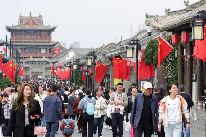 Dans la rue Est, à Datong (Shanxi), dans le nord de la Chine, le 5 octobre 2024.