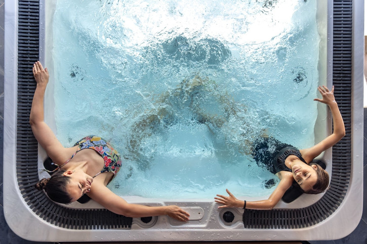 relieverjetpakpersonalizedhottubtherapybybullfrogspas2.jpg