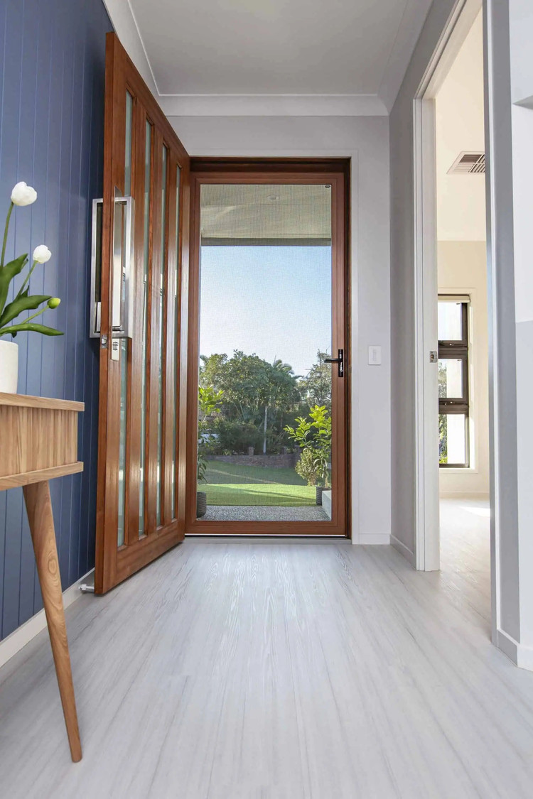 crm0332classicfrontdoorint_hr_rgbscaled.jpg