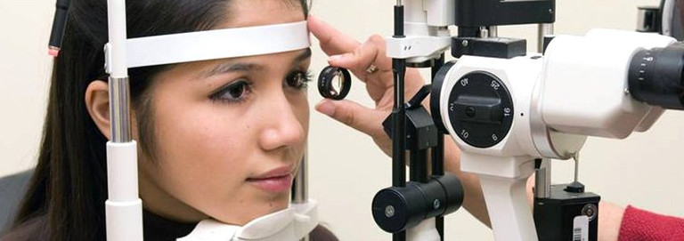 Retina checkup in greater noida