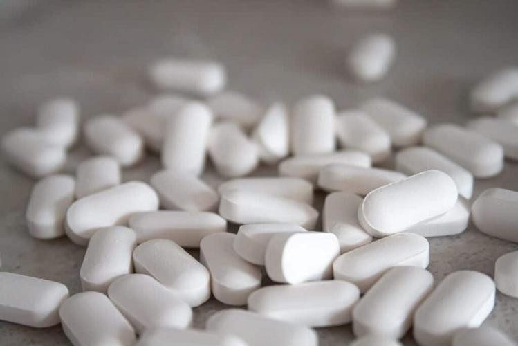 getsteroidsandpeptidesfrombeligaspharmaceuticals.jpg