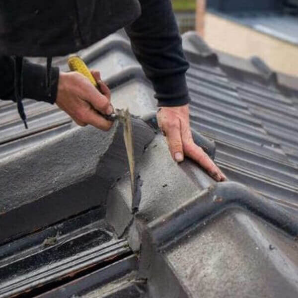 roofleaksrepairssydney.jpg