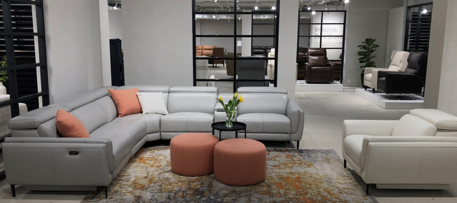 showroom22x1scaled.jpg