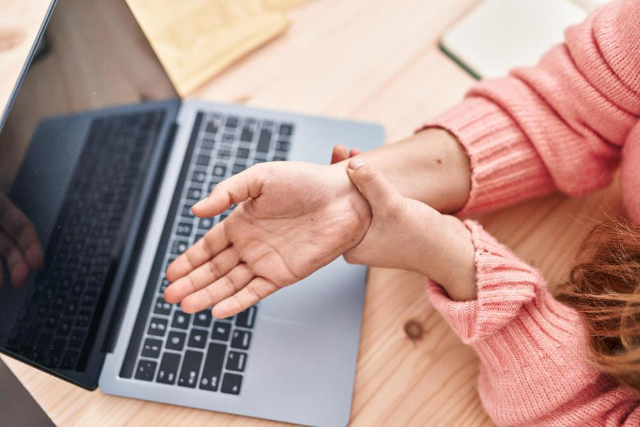 handandwristpain.jpg