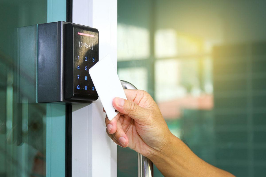 accesscontrolcardreader.jpg