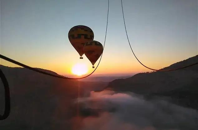 hot_air_ballooning__cradle_of_humankind_near_johannesburg__6__narrow_60_sharpen_scaled_635w_418h_z5pelho.jpg