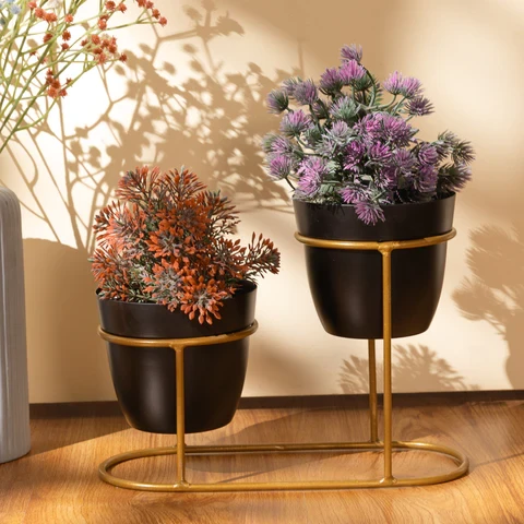metal_pots_with_double_golden_stand_black_480x480.webp