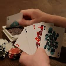 images2.jpg