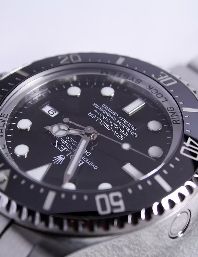 imgi_15_rolex01.jpeg