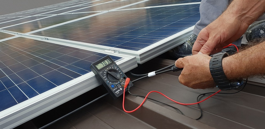 commercialsolarinstallersinindia.jpg