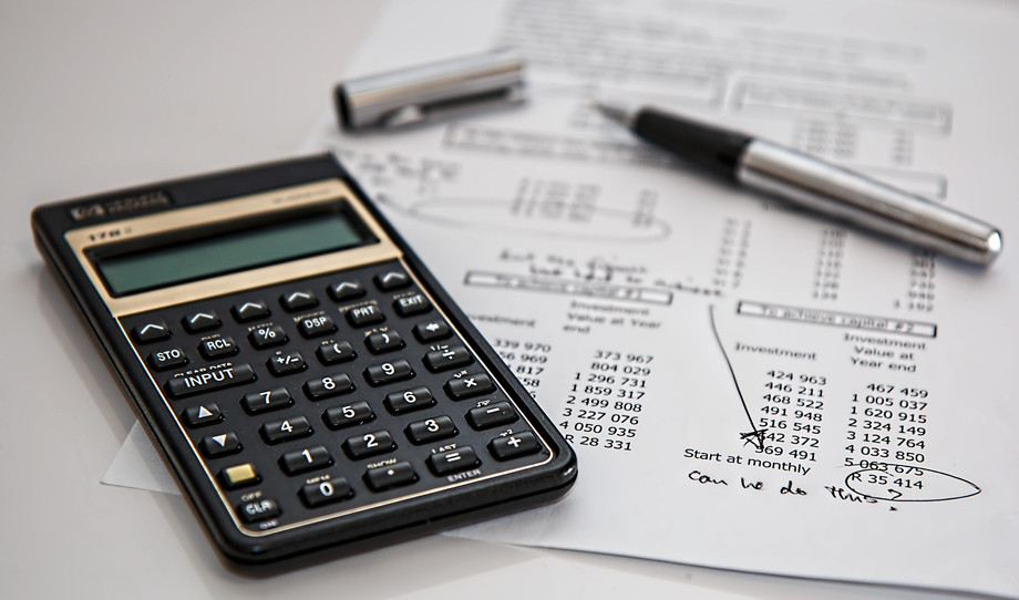 stevepbcalculator385506_1920.jpg
