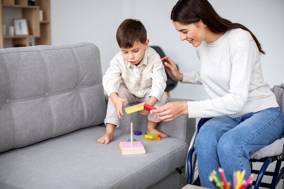 childhelpinghisdisabledmother1.jpg