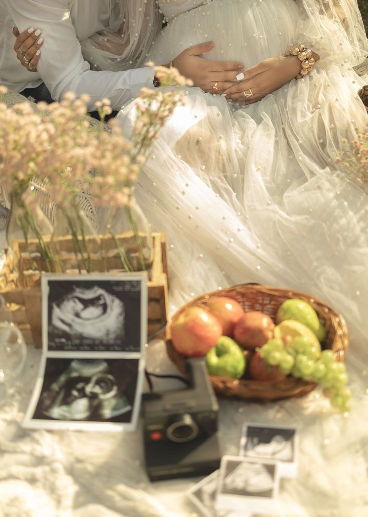 bestmaternityphotoshootindelhi_luxurypregnancyphotographyimpresiostuido2.jpg