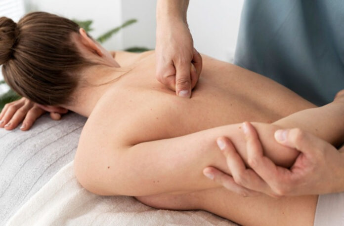 backmassage696x458.jpg
