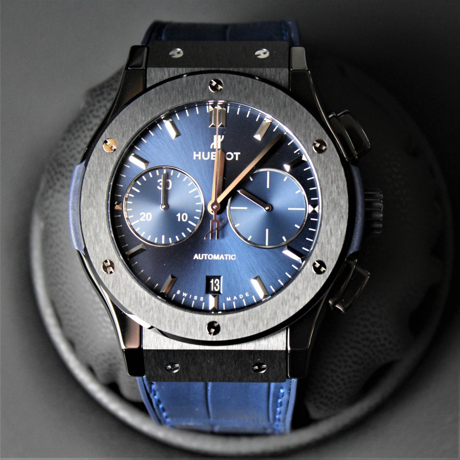 hublotclassicfusion45mmchronogrpahblueceramic521cm_7170rx1jpg2048x2048.jpeg