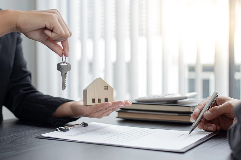immobilienvermittlunghamburg.webp