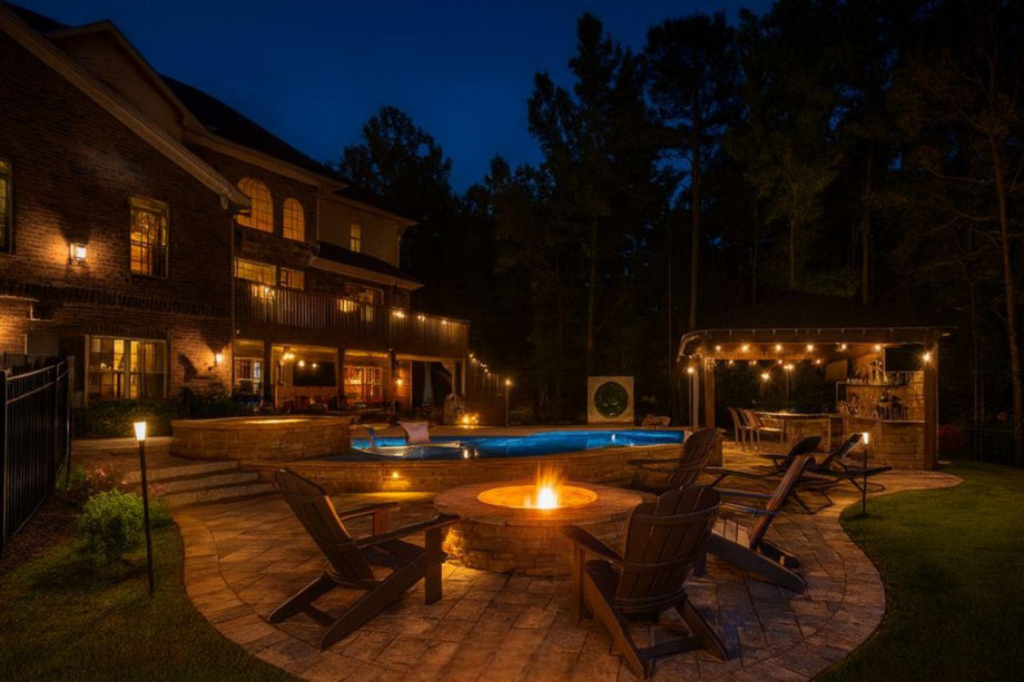 outdoorfireplacesolutionsbyaleadingoutdoordesigncompany.jpg