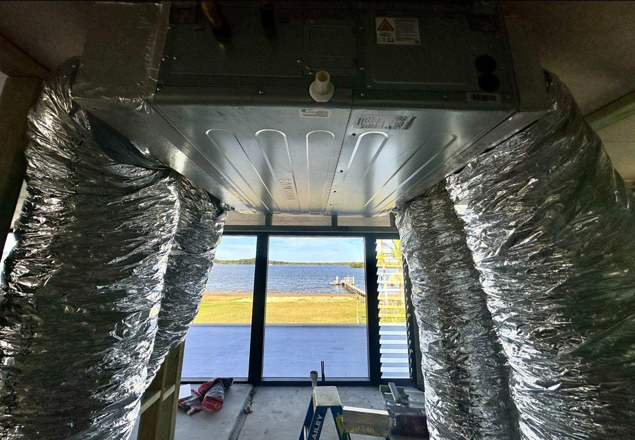 air_con_installation_with_view_of_gold_coast_beach.jpg