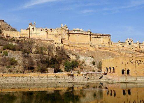 palacesfortsluxurythebeststopsonmaharajasexpress.jpg