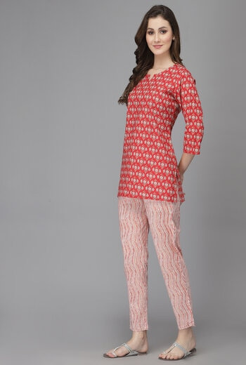 redblossomcottonnightsuits.jpg