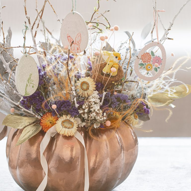 beautifuleasterflowerarrangementwithspringflowerseggs768x7681.jpg