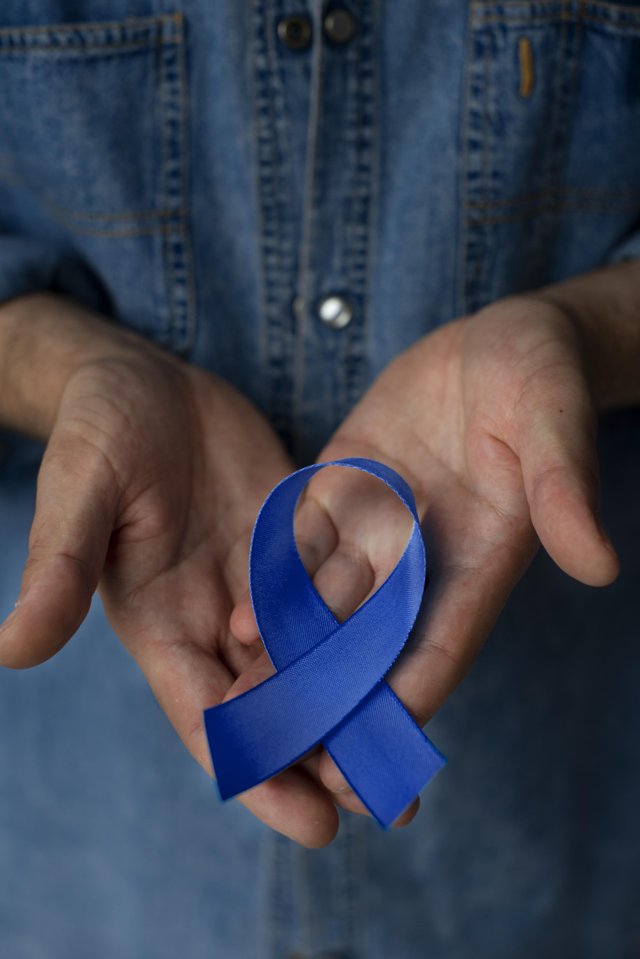 manwithprostatecancerribbon.jpg