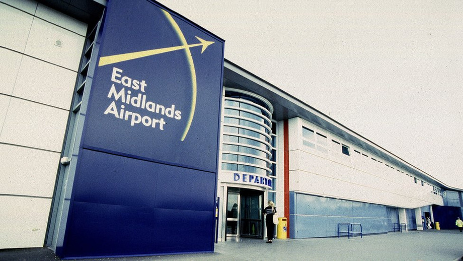 eastmidlandsairporttaxi.jpg