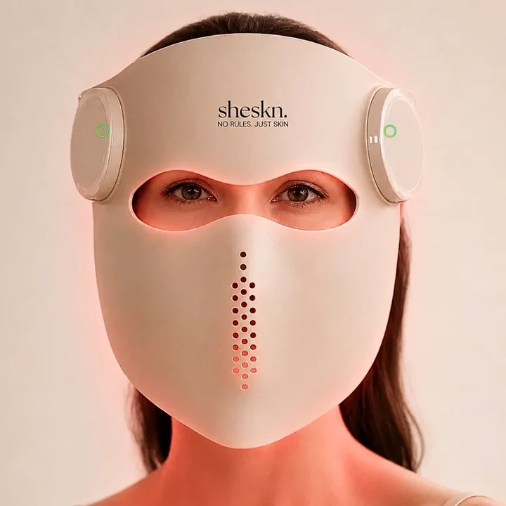 imgi_63_lumesknledfacemaskredlighttherapy.jpeg