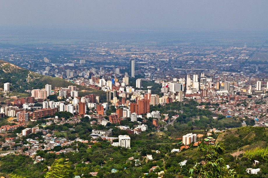 Comparison of Homes For Sale in Medellin Colombia & Cali