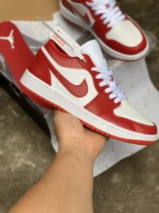 giaynikeairjordan1lowdotrangrep115225x300.jpg