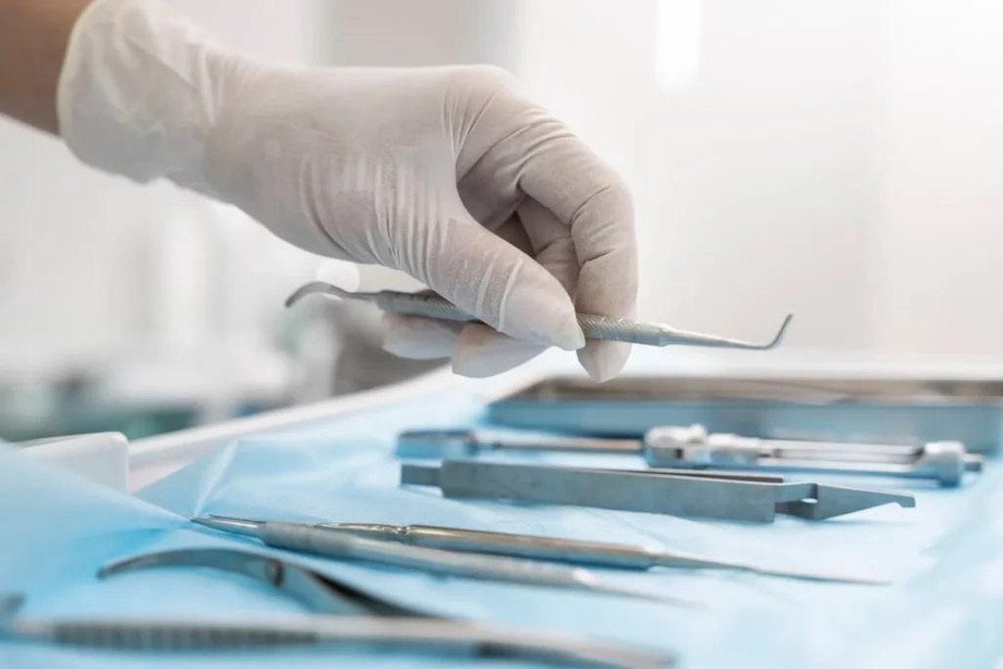 oralsurgery.jpg