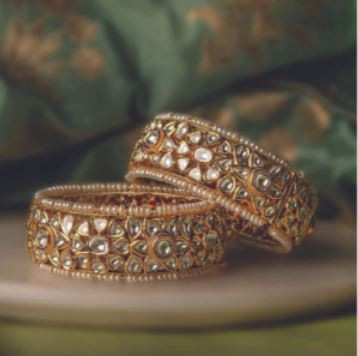 topdiamondjewelleryshowroomsingoldsouk.JPG