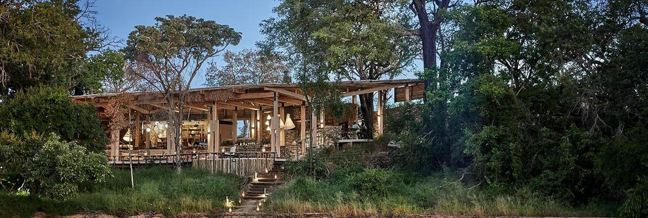 luxury_safari.jpg