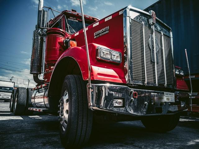 usedcommercialtruckfinancingcalgary.jpg
