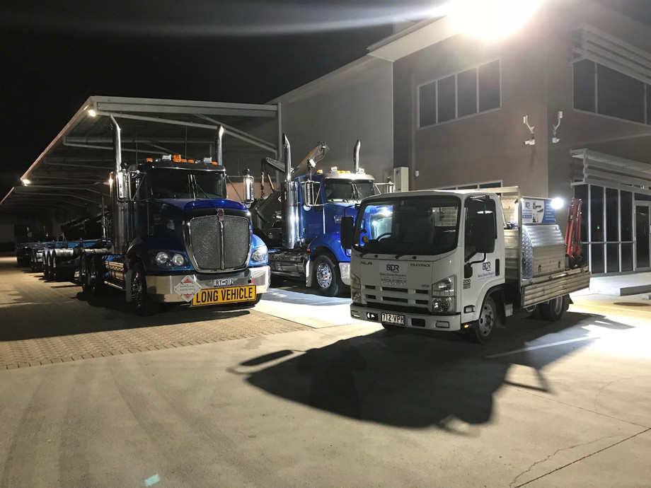 trailertruck.jpeg