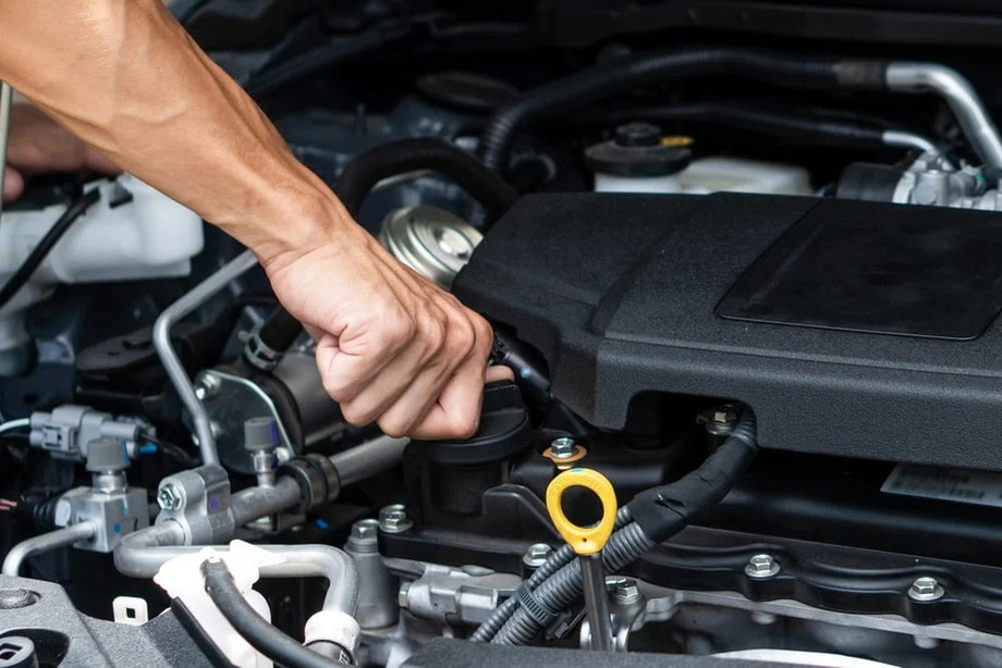 imgi_12_oil_change_3.jpeg