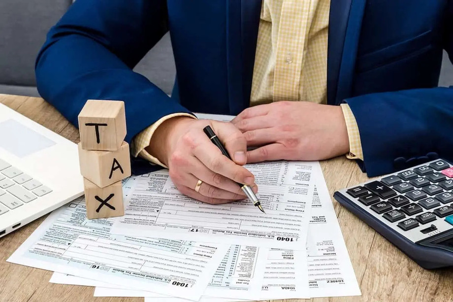 howtochoosetherighttaxprofessional1.jpg