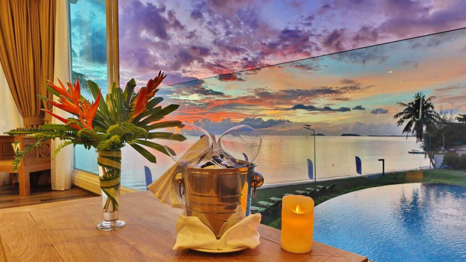 390274vanneegoldensandsbykophanganhotel711024x5761.jpg