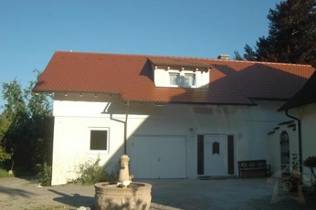 holidayrentalsbyowneringermany.jpg