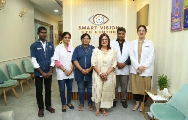 smartvisioneyecentreteam.webp