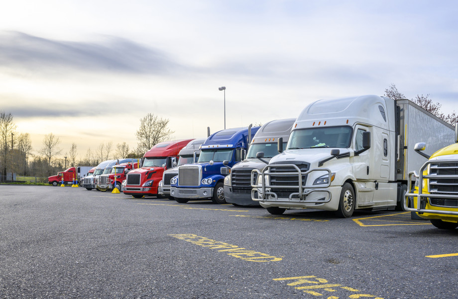 theroleoftaxprofessionalsintruckdrivertaxpreparation1.jpeg