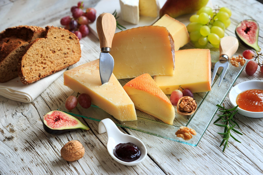 theroleofcheeseinsupportingguthealthanddigestivefunction.jpg
