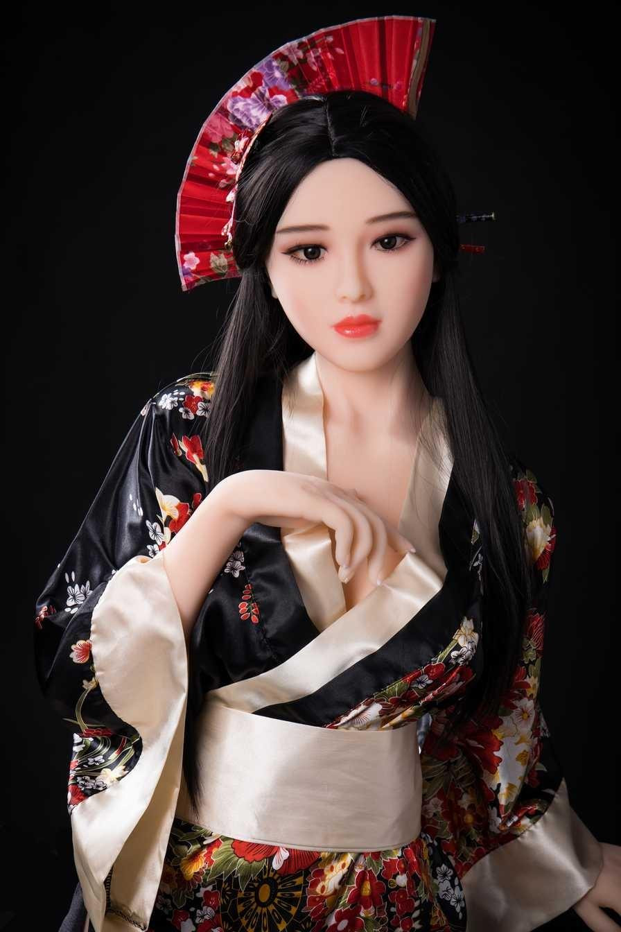 realisticjapaneselolisexdoll2.jpeg