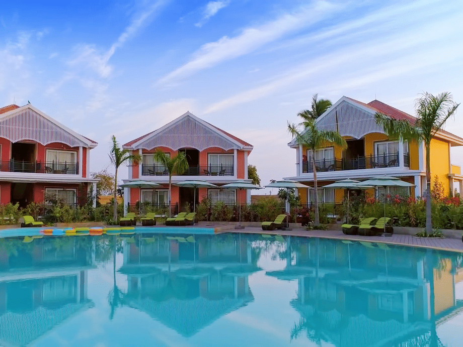 swimming_pool_2_hfu9u9_msocmh_xs2i1m.png