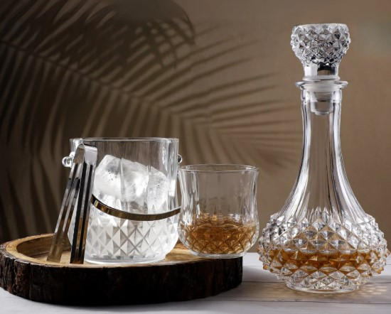 decanter.jpg