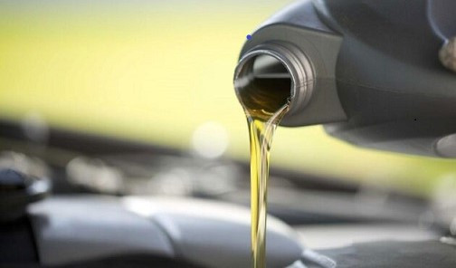 engineoilsinindia696x3911.jpeg