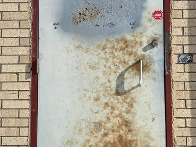 doorreplacebefore400x301.jpeg